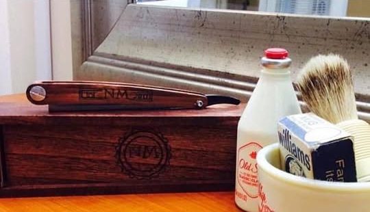 The shop's NM straight razor and shaving kit